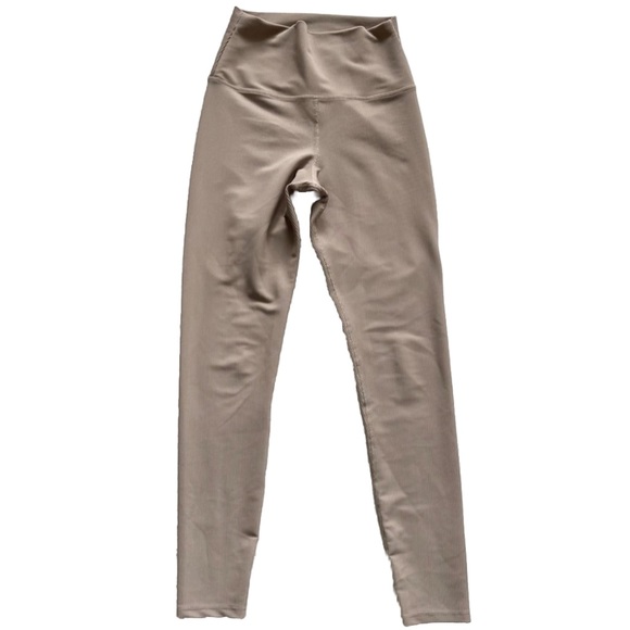BEACH RIOT Nude Ayla Ribbbed Legging Size Small Active Contemporary Modern - Picture 1 of 9